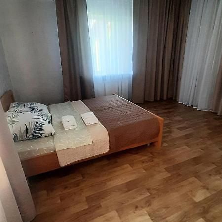 דנייפרופטרובסק Guest House - Гостевой Частный Дом מראה חיצוני תמונה